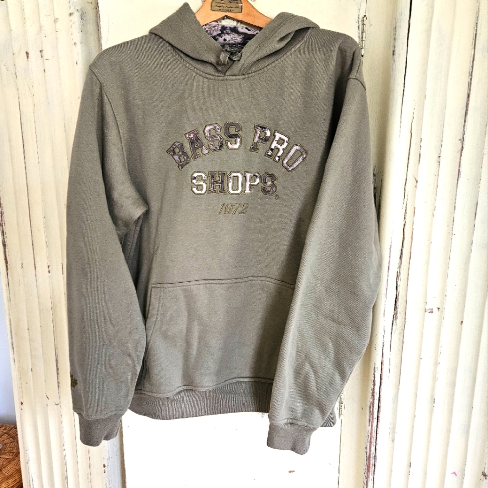 Bass Pro hoodie